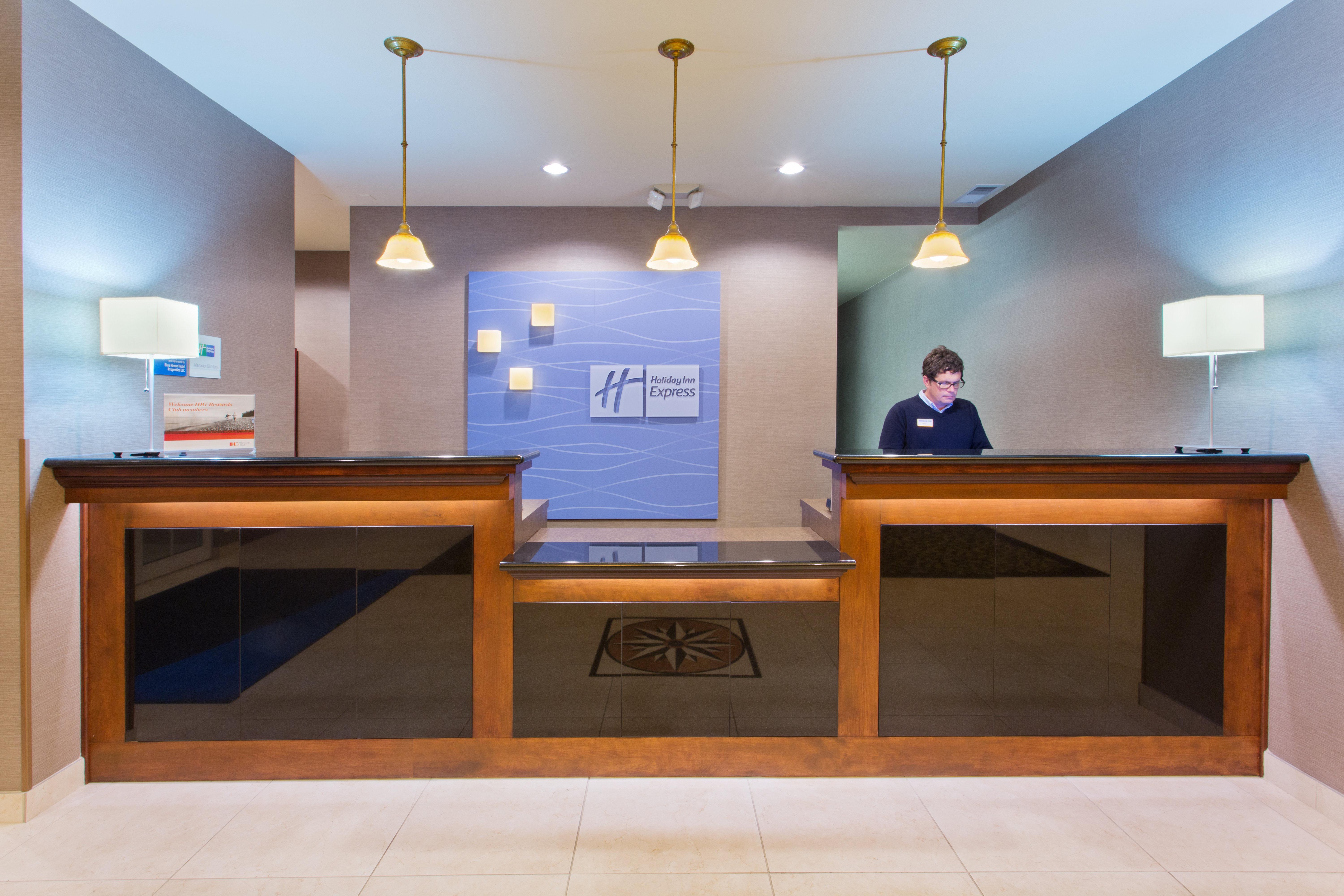 Holiday Inn Express Hotel & Suites Astoria By Ihg Zewnętrze zdjęcie