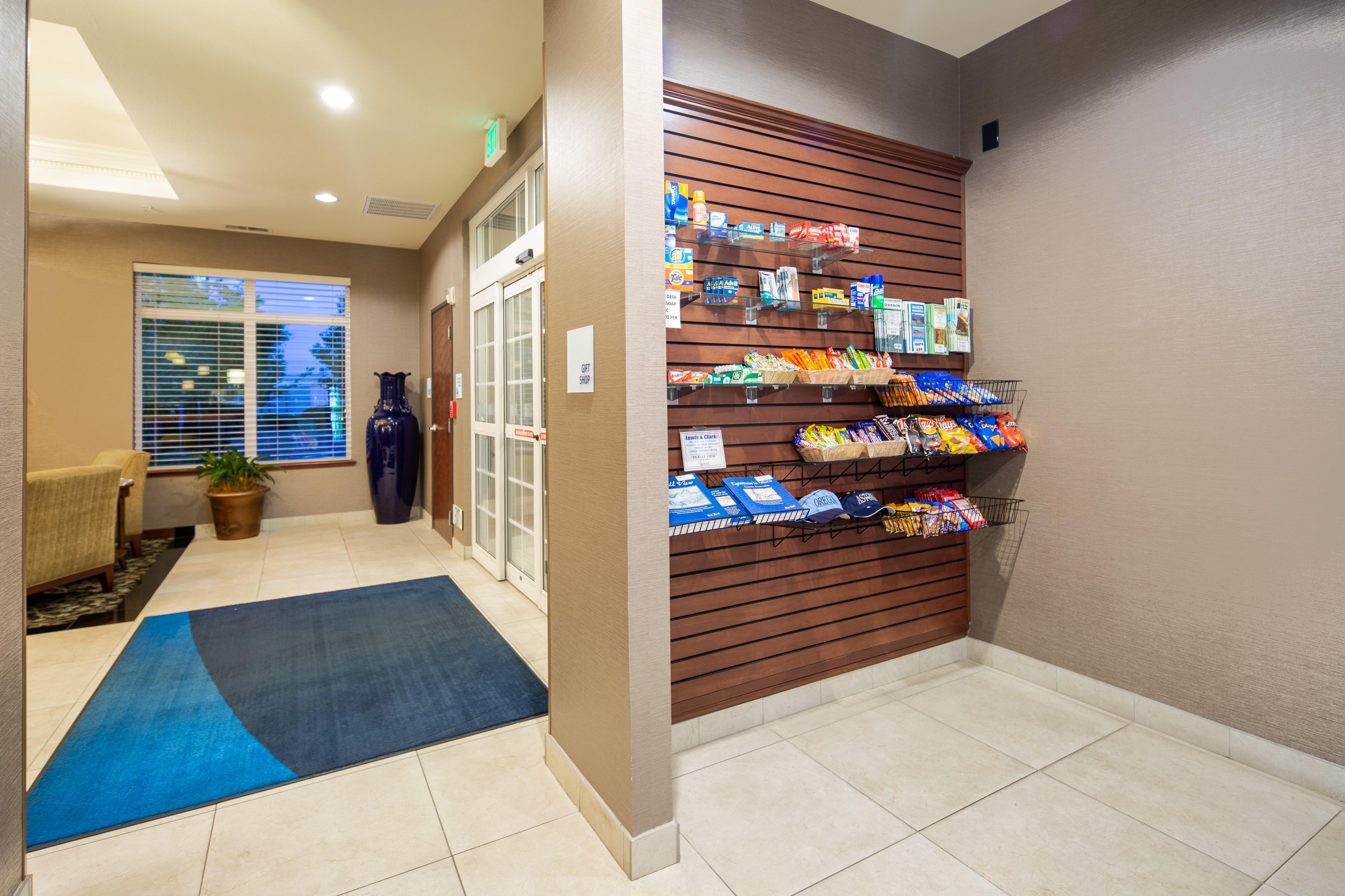 Holiday Inn Express Hotel & Suites Astoria By Ihg Zewnętrze zdjęcie