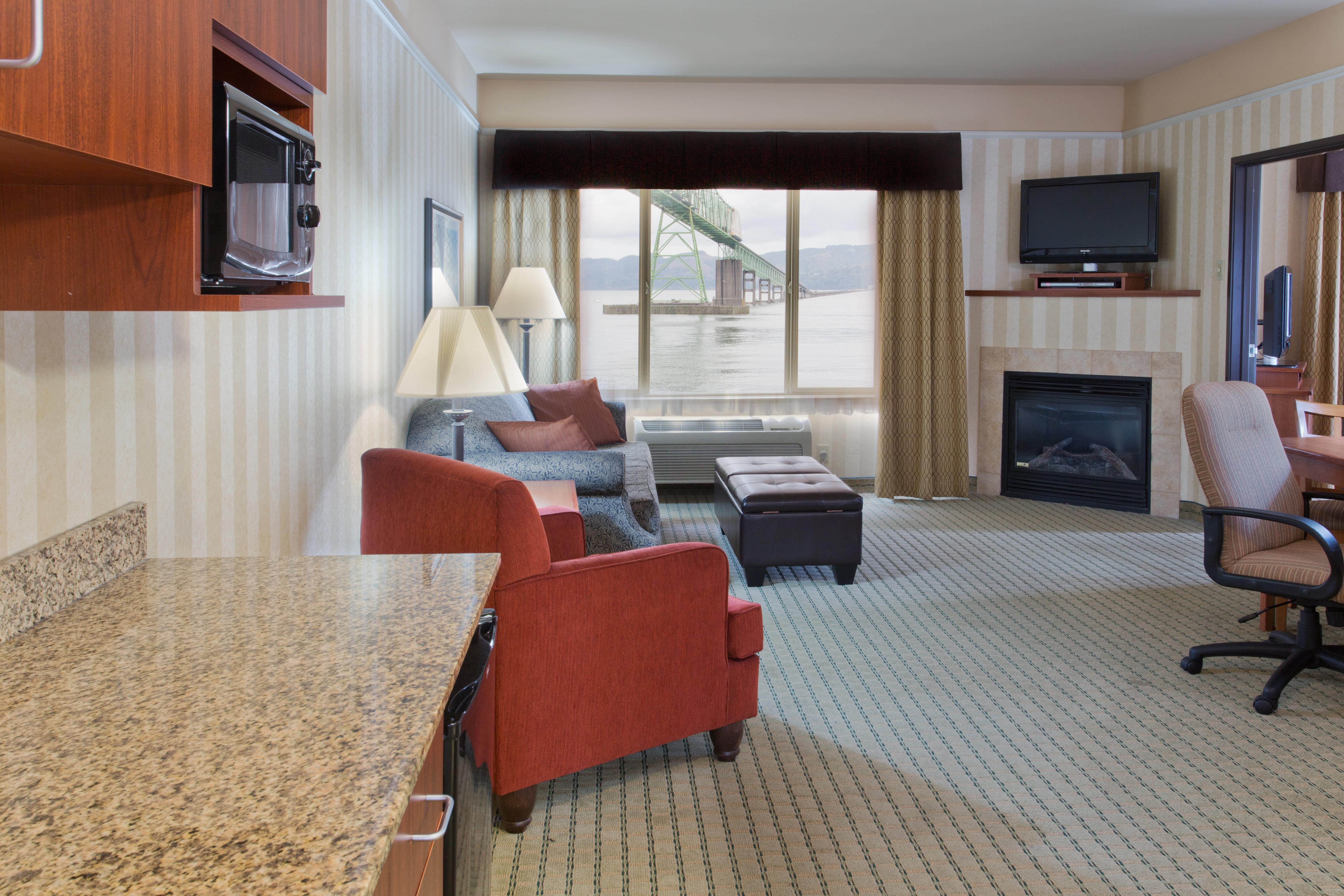 Holiday Inn Express Hotel & Suites Astoria By Ihg Zewnętrze zdjęcie