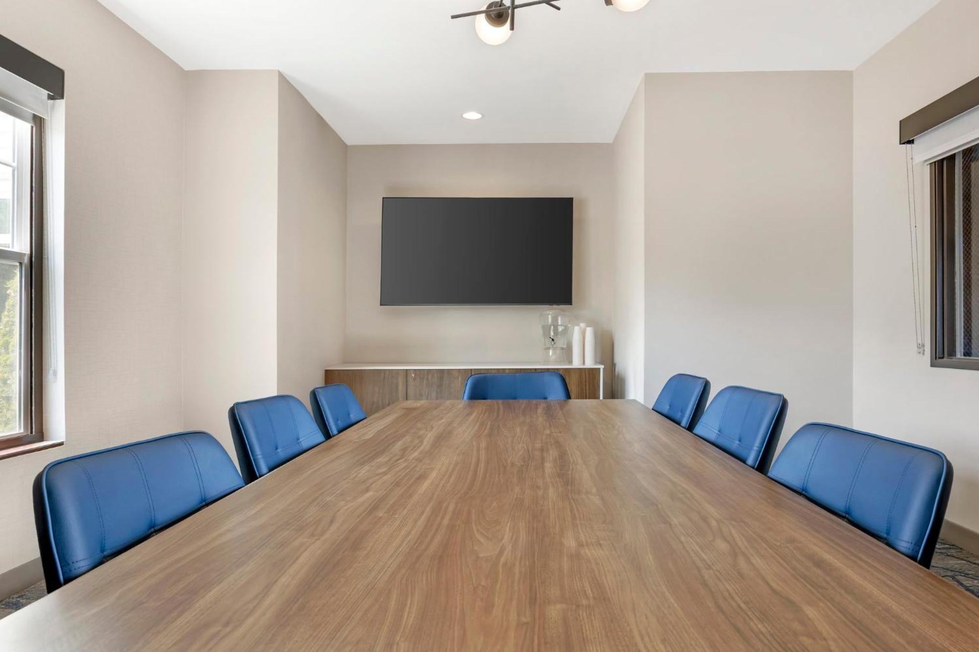 Holiday Inn Express Hotel & Suites Astoria By Ihg Zewnętrze zdjęcie