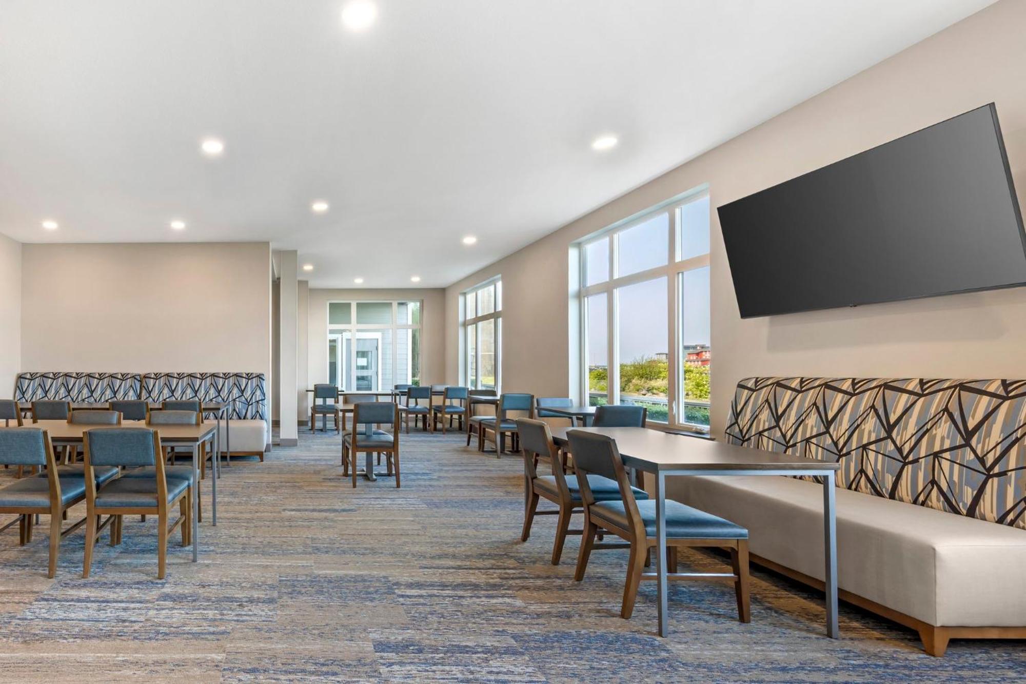Holiday Inn Express Hotel & Suites Astoria By Ihg Zewnętrze zdjęcie