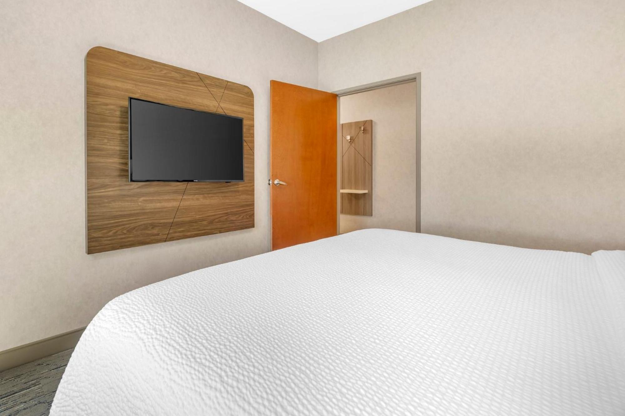 Holiday Inn Express Hotel & Suites Astoria By Ihg Zewnętrze zdjęcie