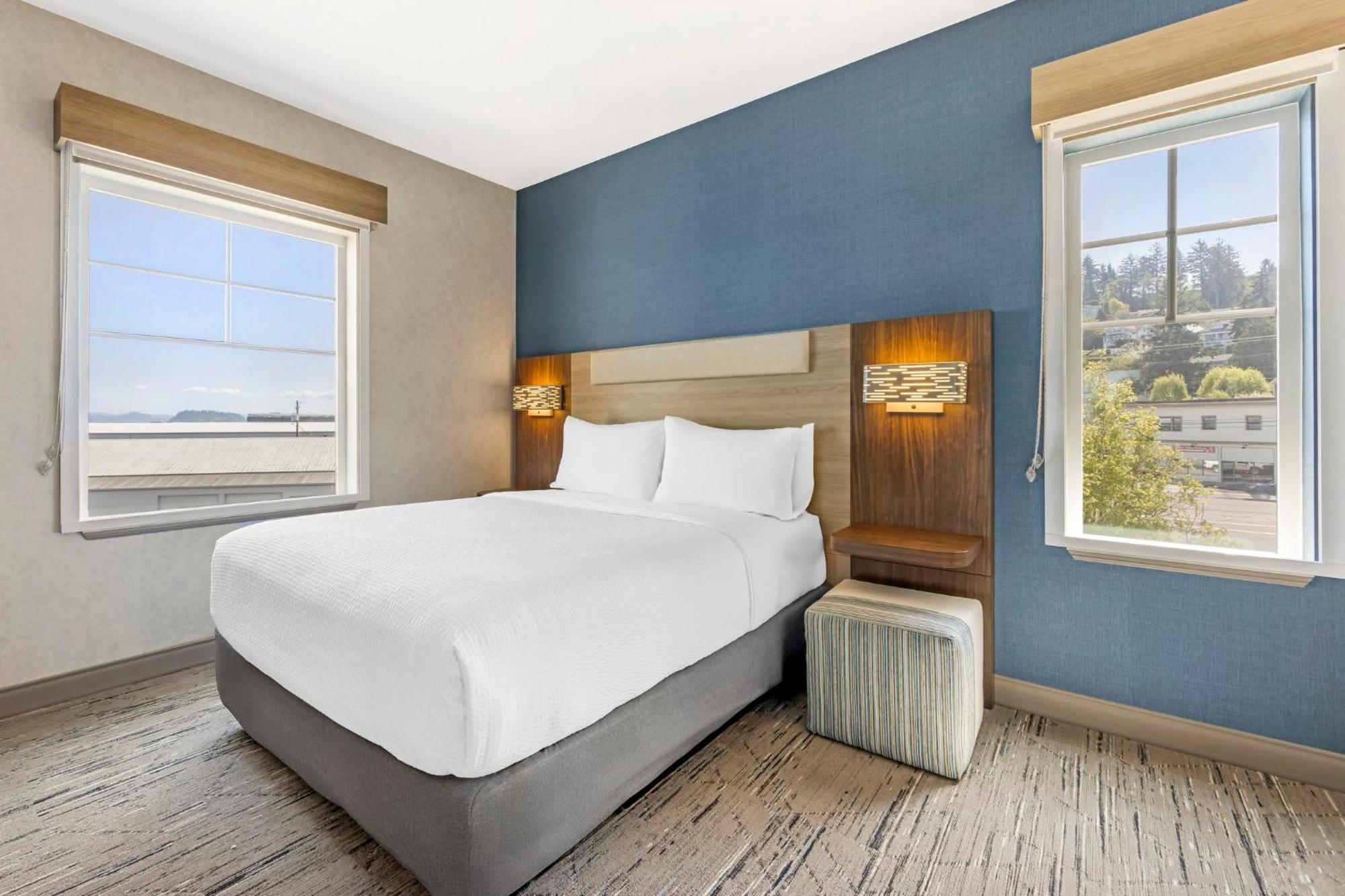 Holiday Inn Express Hotel & Suites Astoria By Ihg Zewnętrze zdjęcie