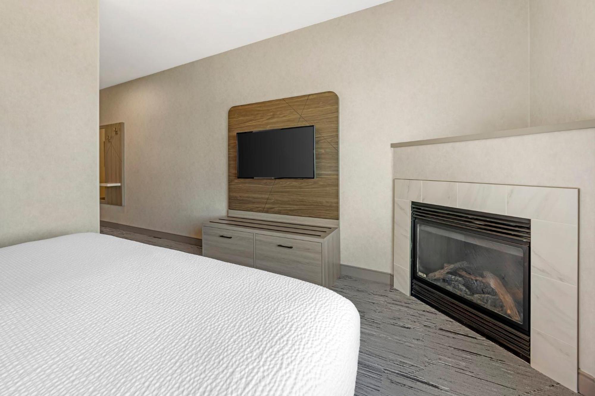 Holiday Inn Express Hotel & Suites Astoria By Ihg Zewnętrze zdjęcie
